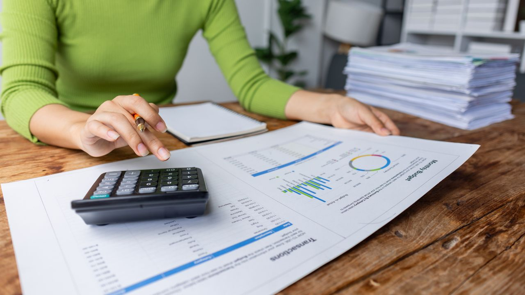 Planejamento Financeiro de Fim de Ano: Como Economizar, Proteger o Orçamento e Começar 2027 no Verde